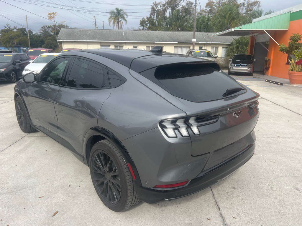 2021 Ford Mustang Image 18