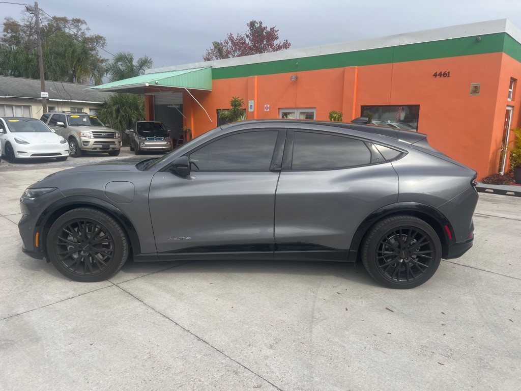 2021 Ford Mustang Image 19