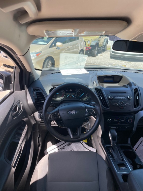 2017 Ford Escape Image 20