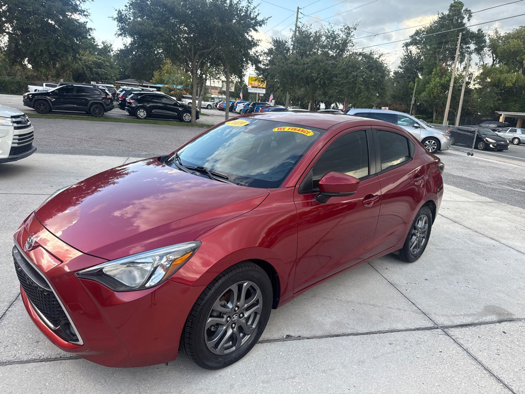 2019 Toyota Yaris Image 1
