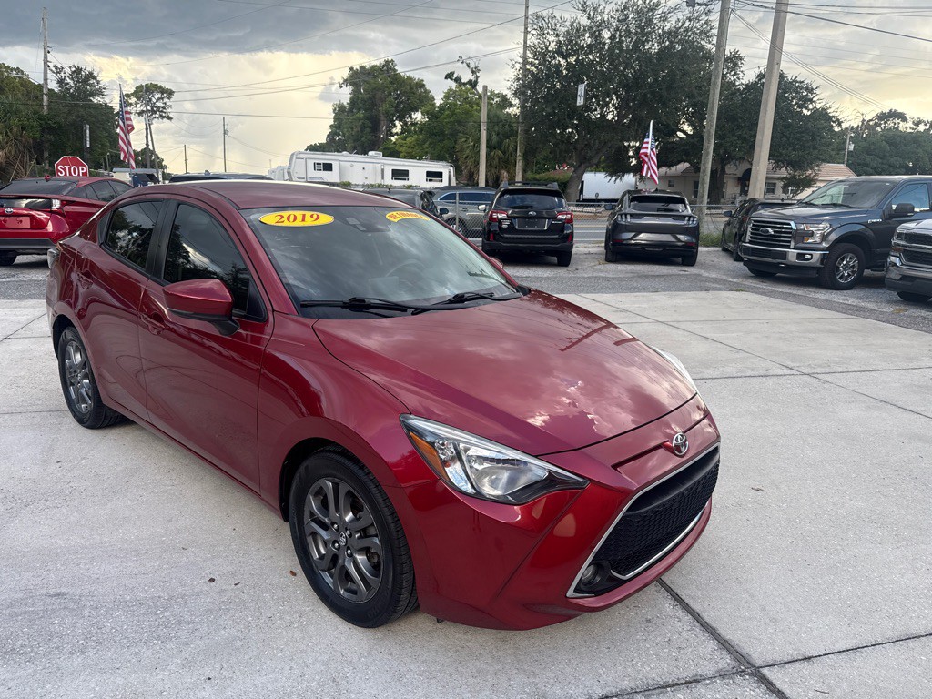 2019 Toyota Yaris Image 3