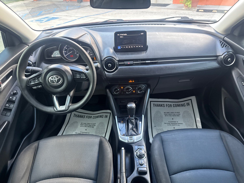 2019 Toyota Yaris Image 11
