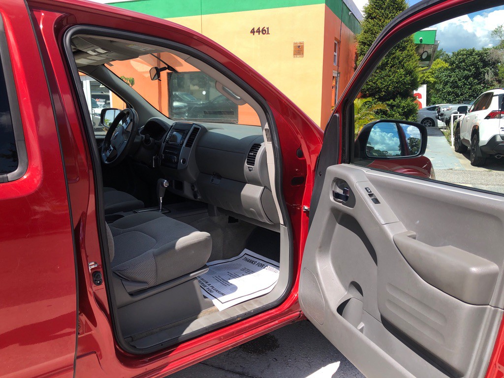 2018 Nissan Frontier Image 10
