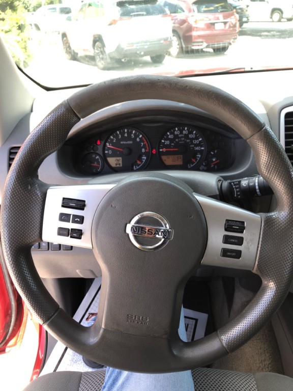 2018 Nissan Frontier Image 13