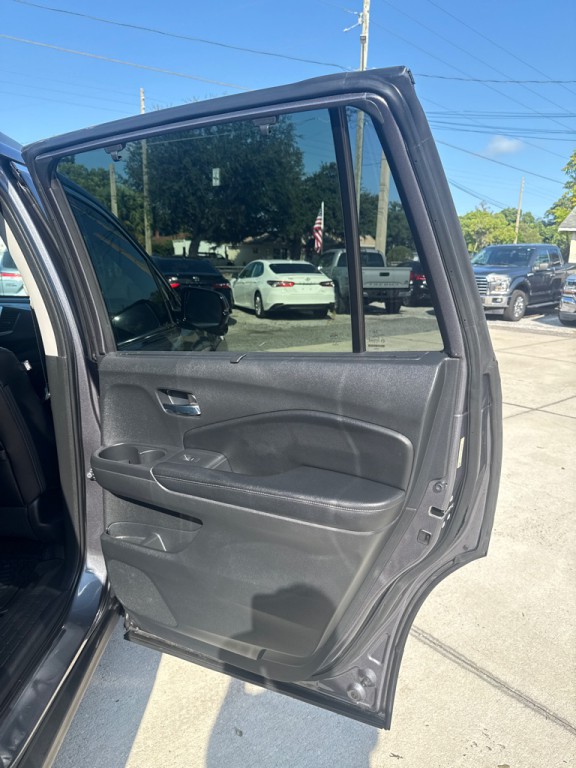 2016 Honda Pilot Image 9