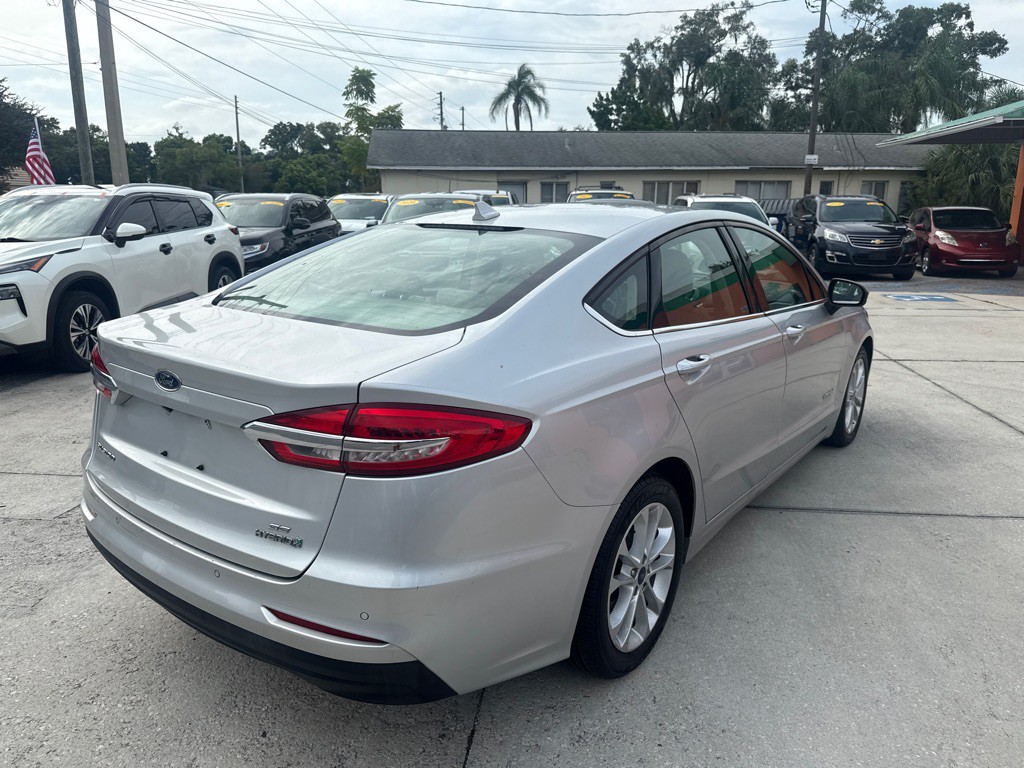 2019 Ford Fusion Image 15