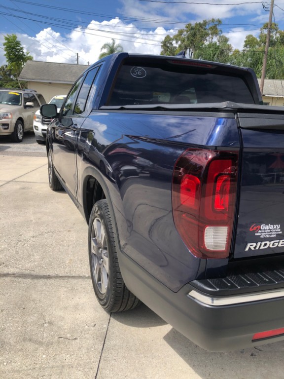 2017 Honda Ridgeline Image 19