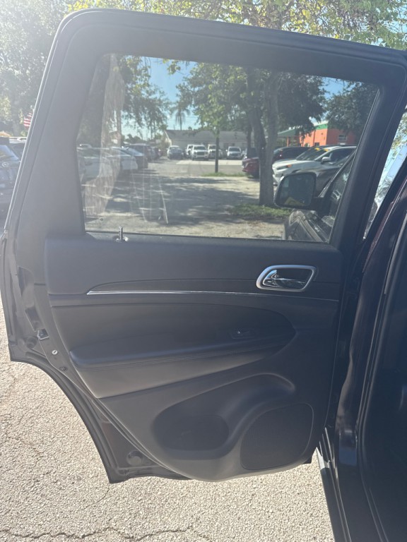 2018 Jeep Grand Cherokee Image 21