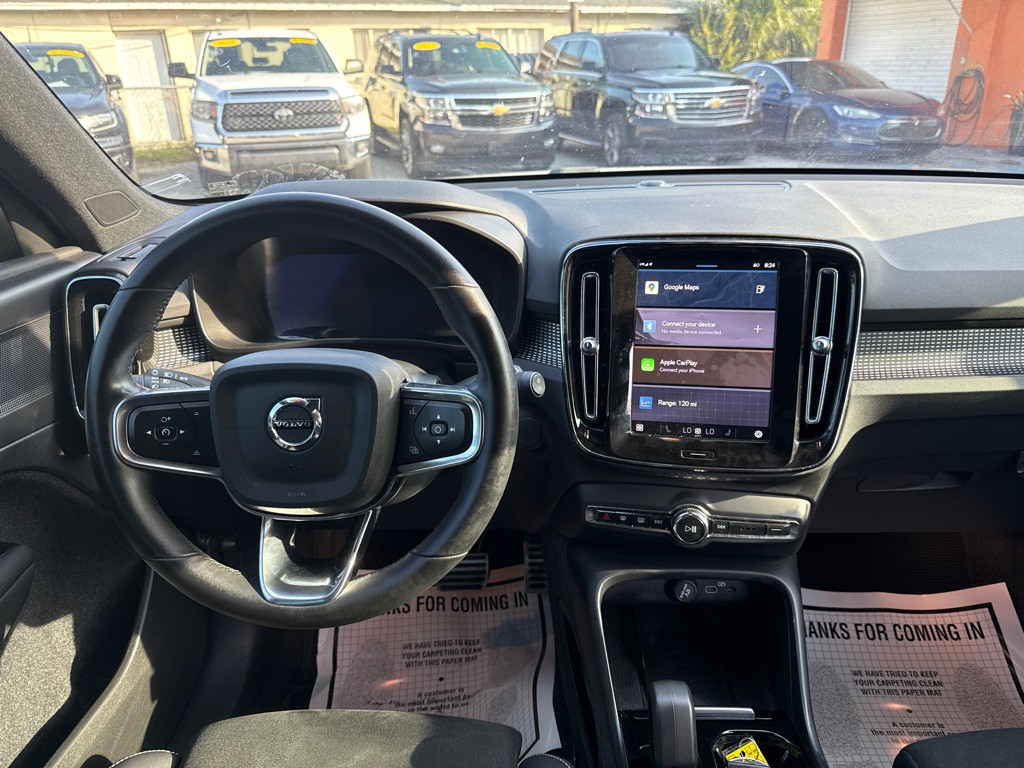 2022 Volvo XC40 Image 12