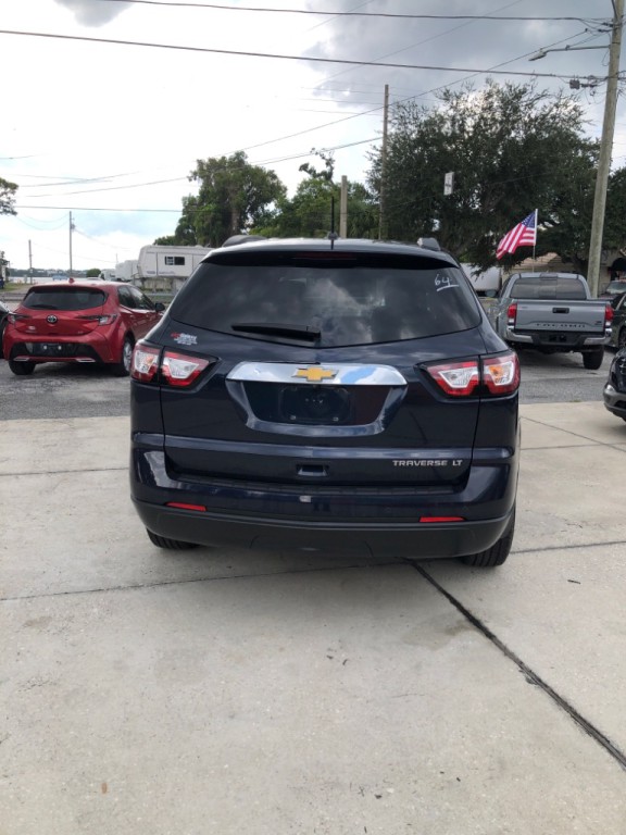 2015 Chevrolet Traverse Image 3