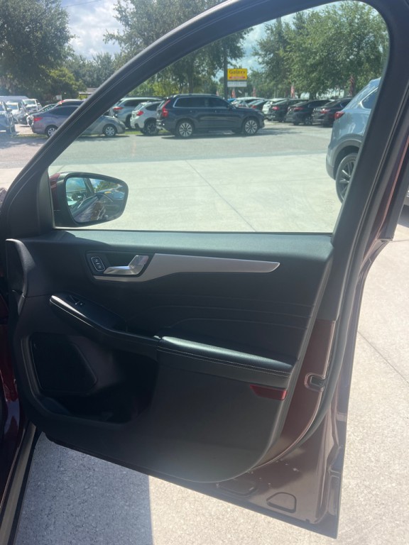2021 Ford Escape Image 6