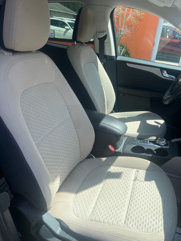 2021 Ford Escape Image 7