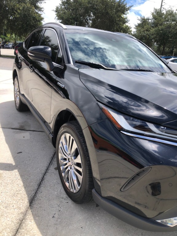 2021 Toyota Venza Image 19