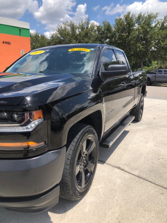 2018 Chevrolet Silverado 1500 Image 19