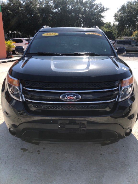 2015 Ford Explorer Image 1