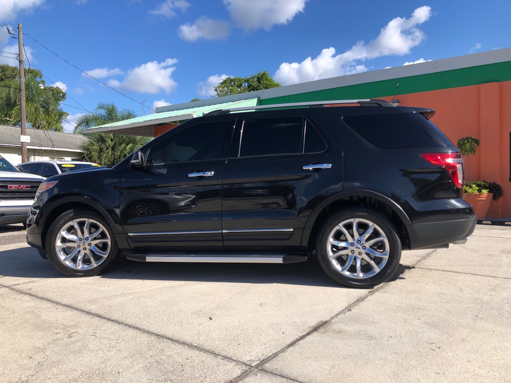 2015 Ford Explorer Image 4