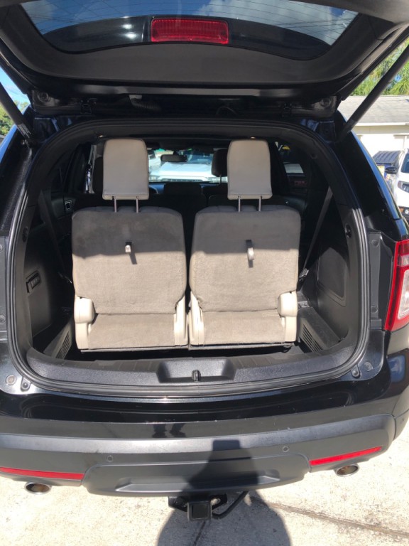 2015 Ford Explorer Image 8