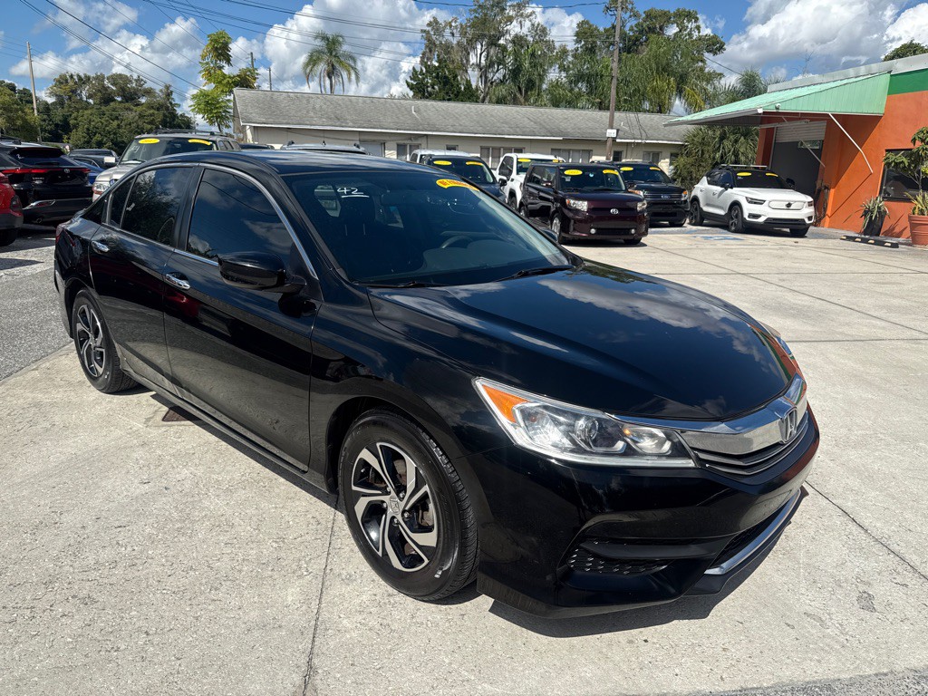 2017 Honda Accord Image 3