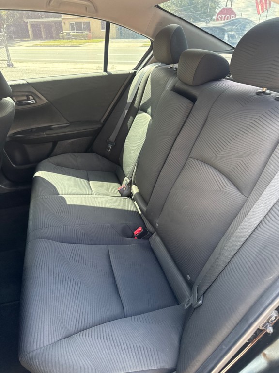 2017 Honda Accord Image 20