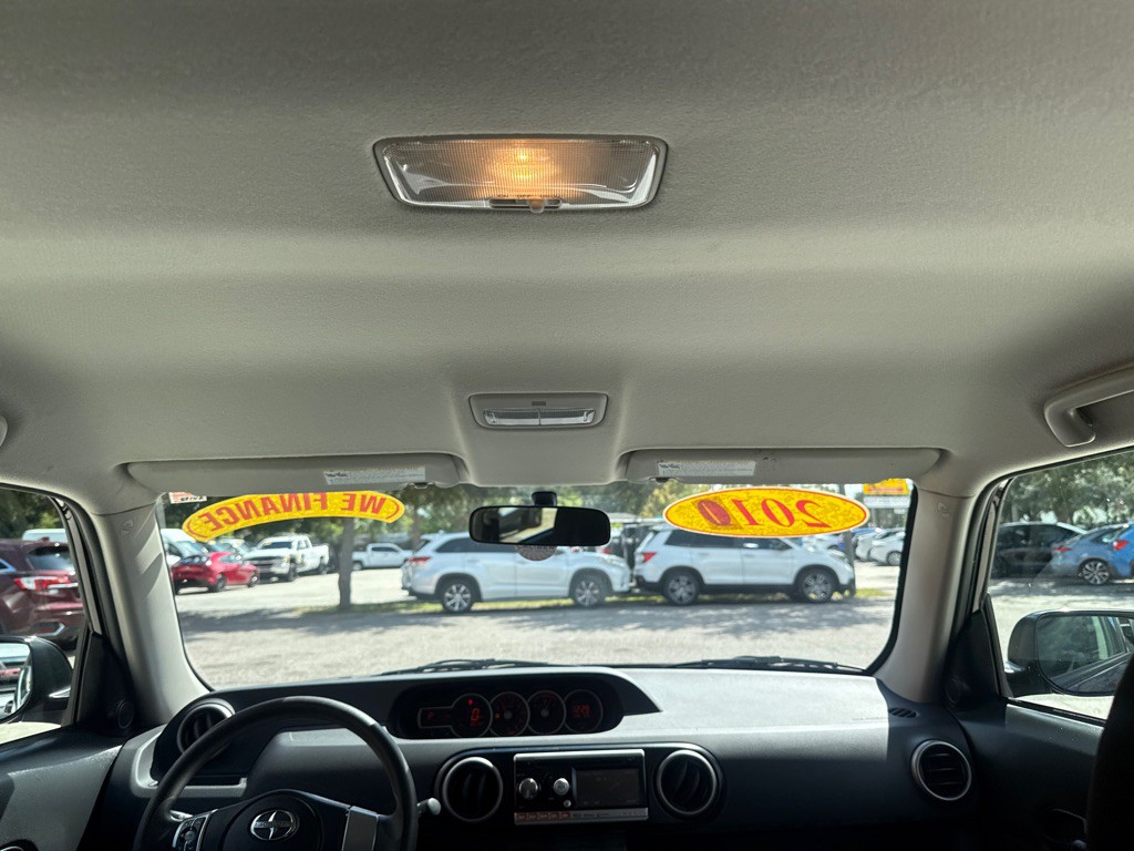 2011 Scion xB Image 14