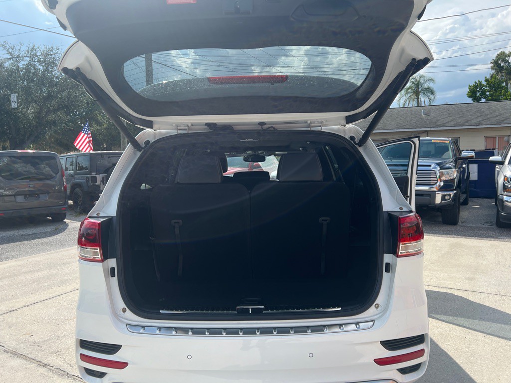 2017 Kia Sorento Image 16
