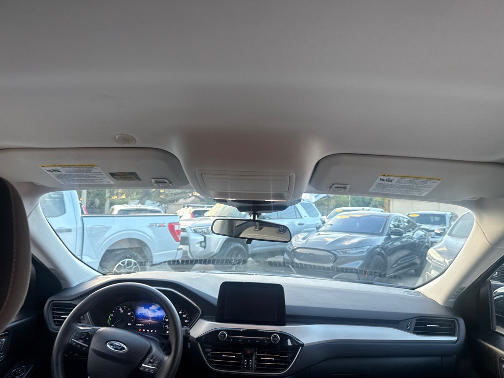 2021 Ford Escape Image 14