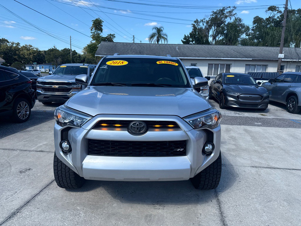 2018 Toyota 4Runner Image 2
