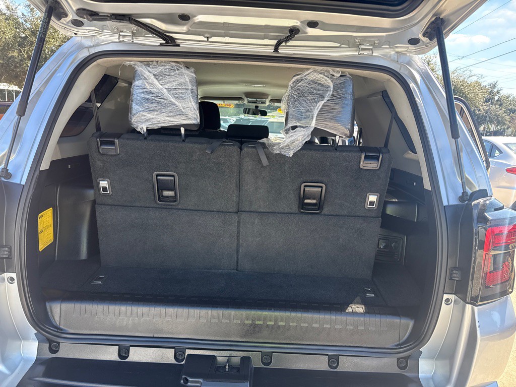 2018 Toyota 4Runner Image 11