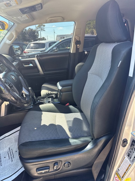 2018 Toyota 4Runner Image 24