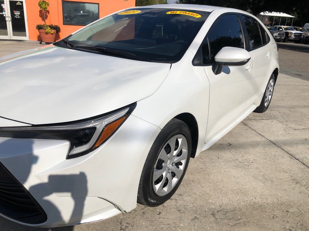 2023 Toyota Corolla Image 15