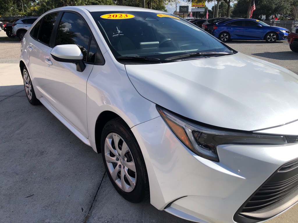 2023 Toyota Corolla Image 16