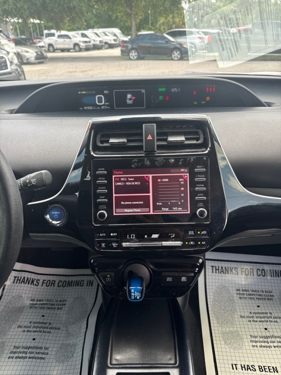 2020 Toyota Prius Image 13