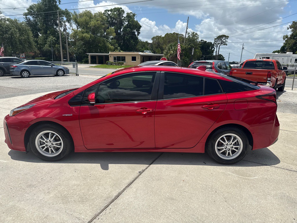2020 Toyota Prius Image 22