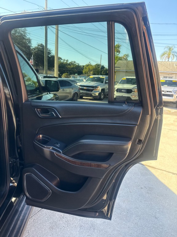2017 Chevrolet Tahoe Image 9