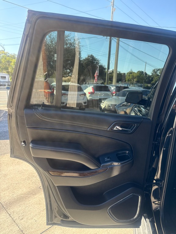 2017 Chevrolet Tahoe Image 23