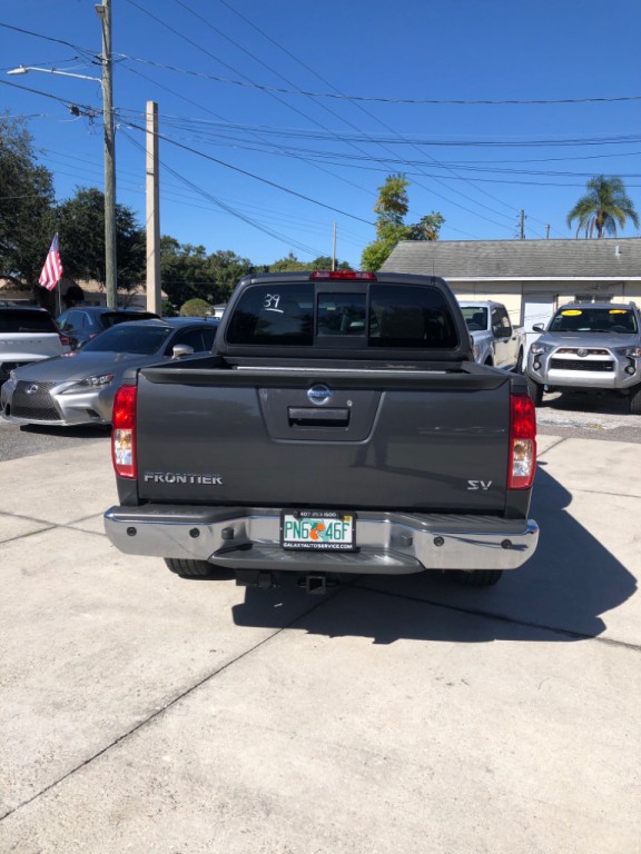 2015 Nissan Frontier Image 3
