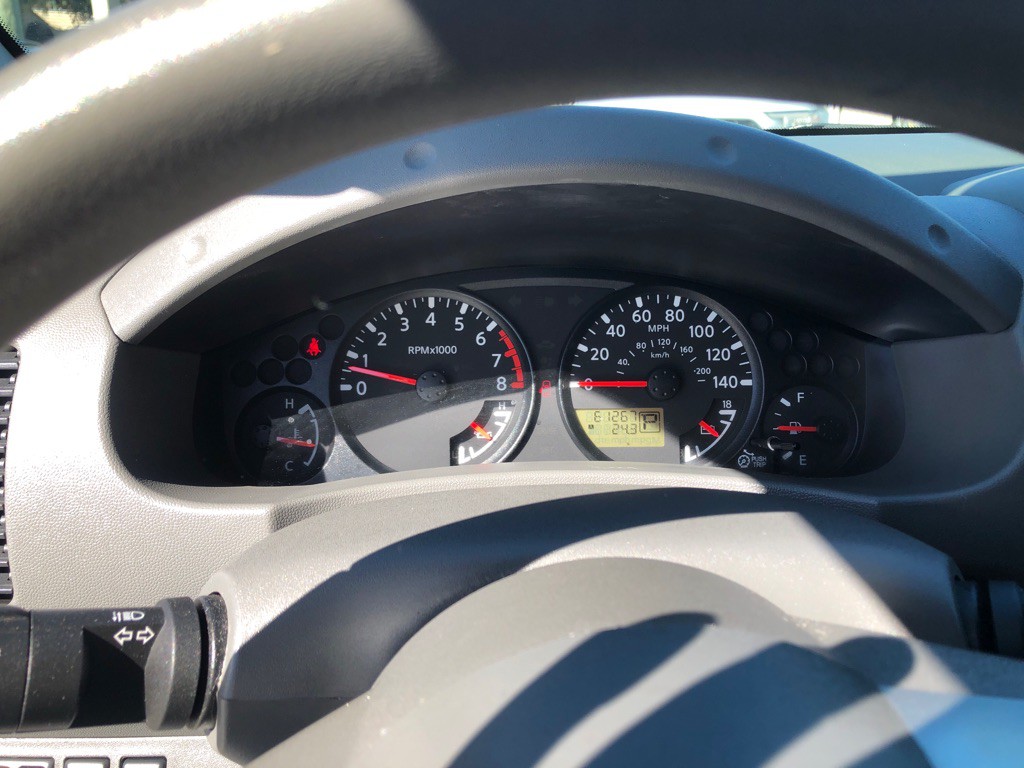 2015 Nissan Frontier Image 12