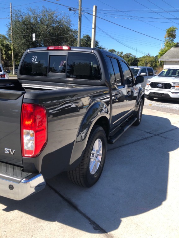 2015 Nissan Frontier Image 16
