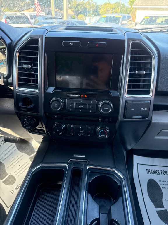 2016 Ford F-150 Image 12