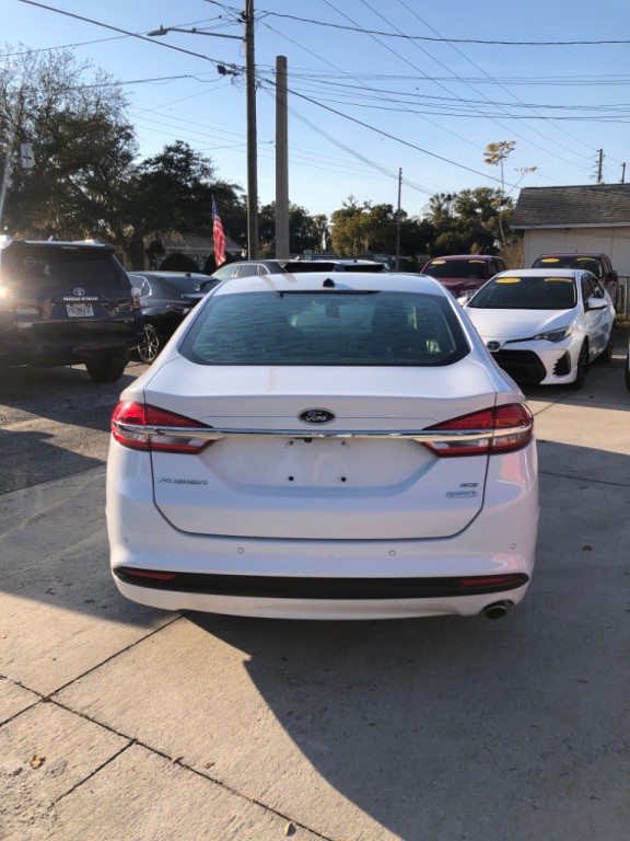 2018 Ford Fusion Image 3