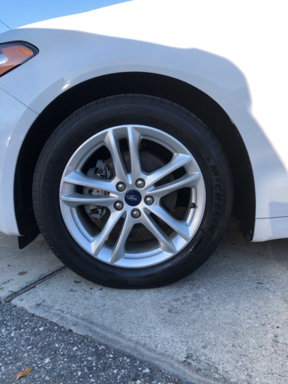 2018 Ford Fusion Image 5