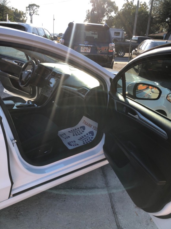 2018 Ford Fusion Image 9