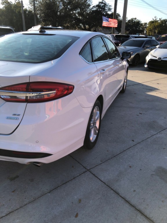 2018 Ford Fusion Image 17