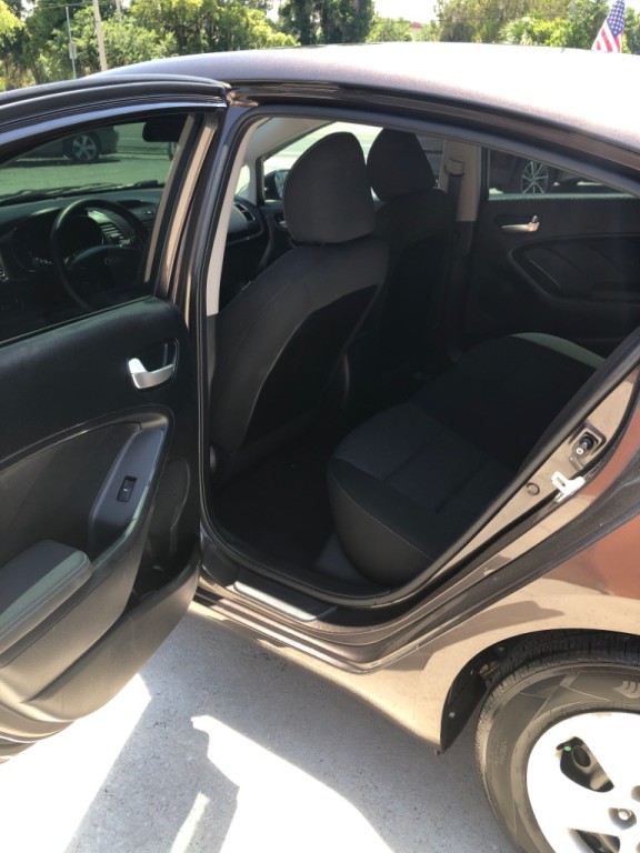 2018 Kia Forte Image 10