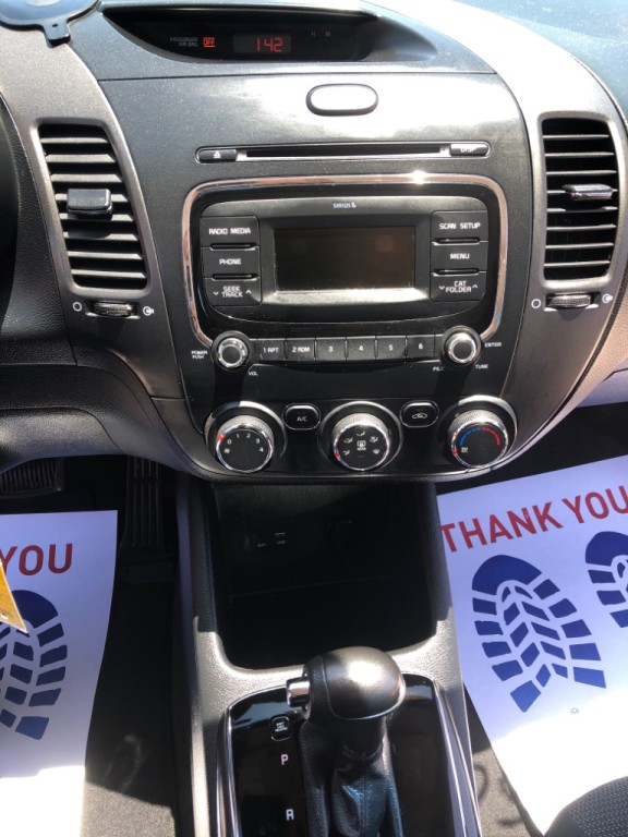 2018 Kia Forte Image 15