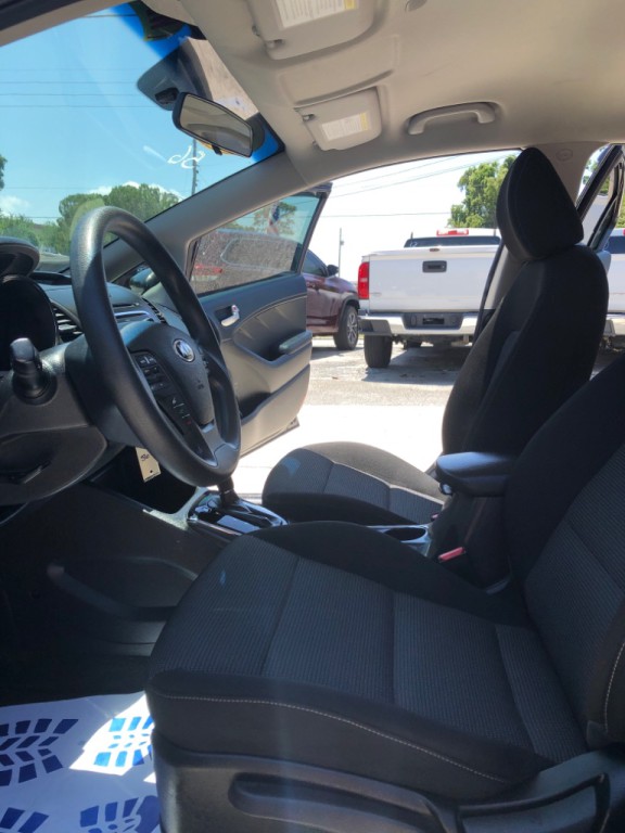 2018 Kia Forte Image 19