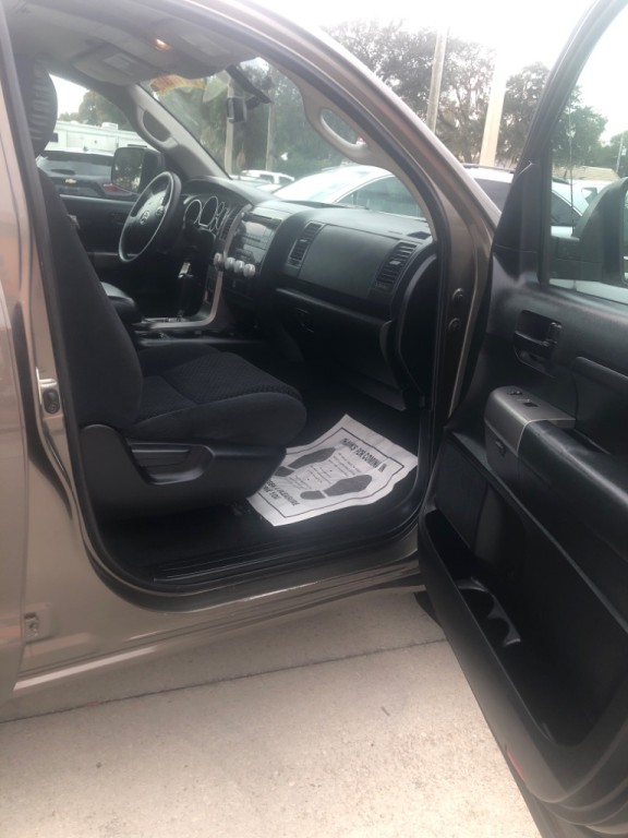 2013 Toyota Tundra Image 10