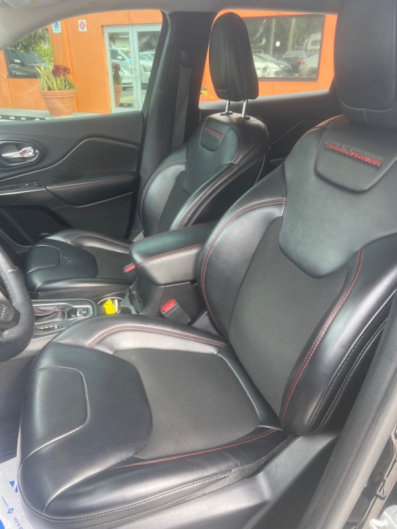 2019 Jeep Cherokee Image 23