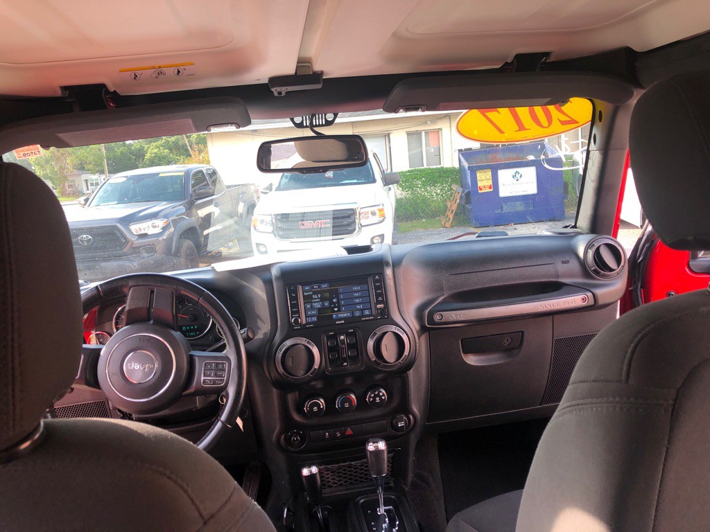 2017 Jeep Wrangler Unlimited Image 12