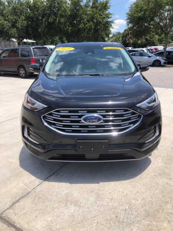 2021 Ford Edge Image 2